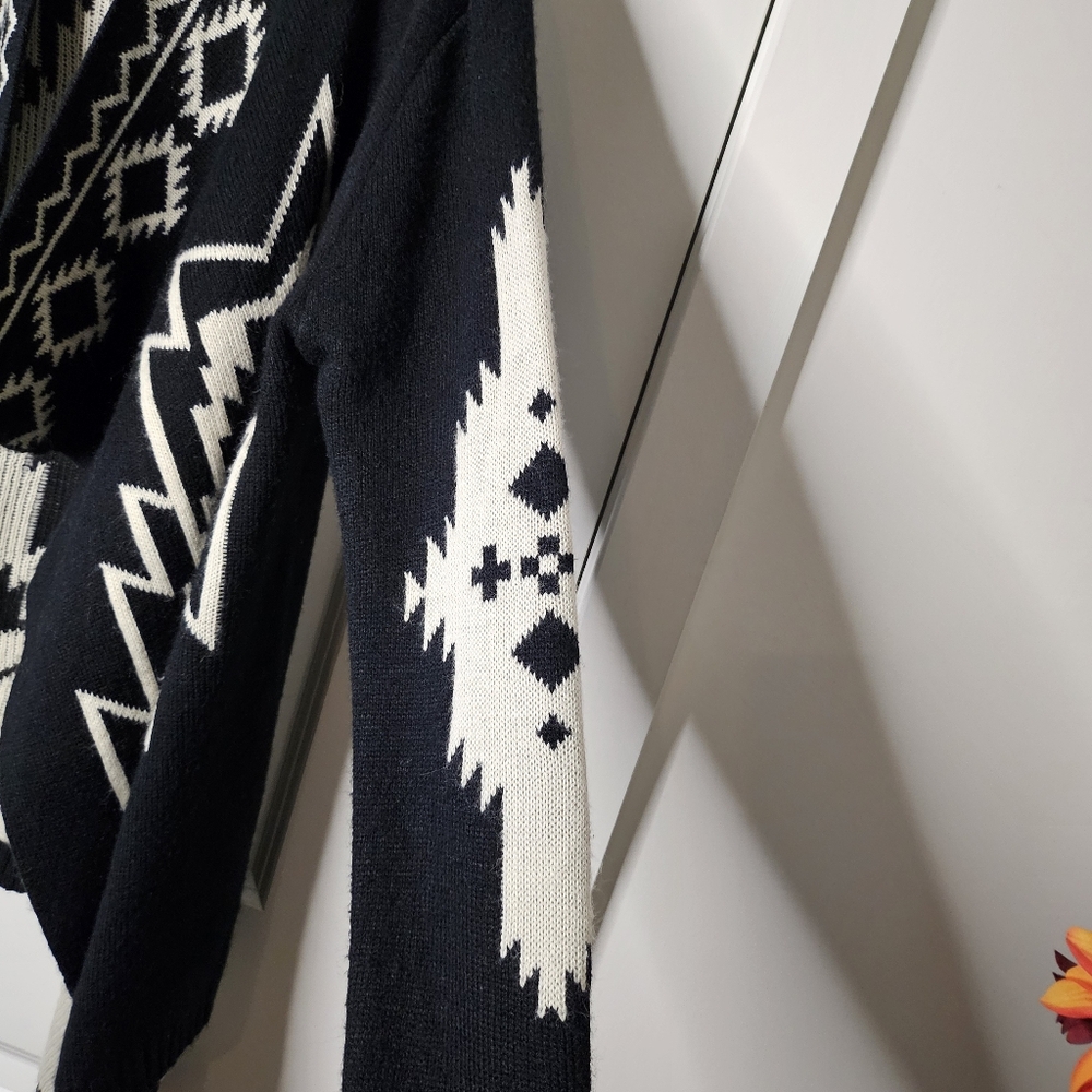 Aztec Cardigan Southwestern Open Front Waterfall Drape Cozy Knit Large X-Large - Picture 7 of 14